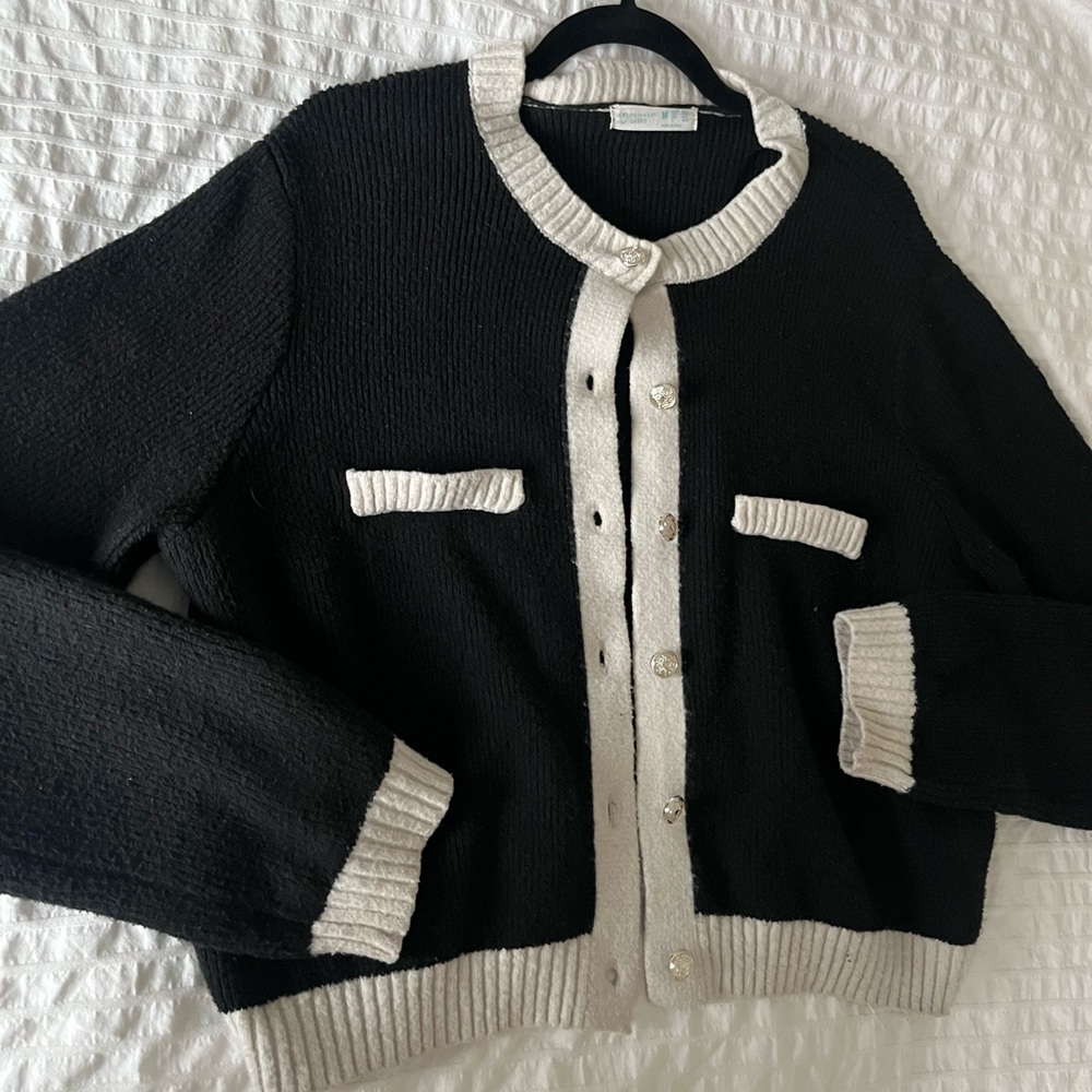 Primark Bouclee inspired Black with White outline cardigan in size medium
